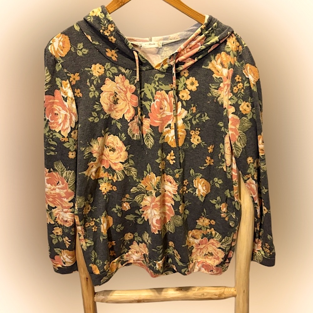 ATTICUTE Floral Women's Hoodie